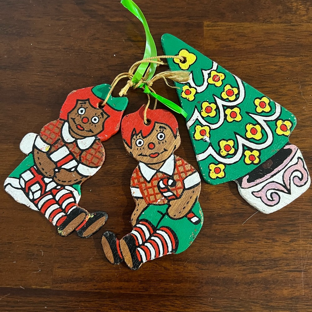 🎅🏻🧑‍🎄 Vintage Handmade Wood Ornament. Set of 3